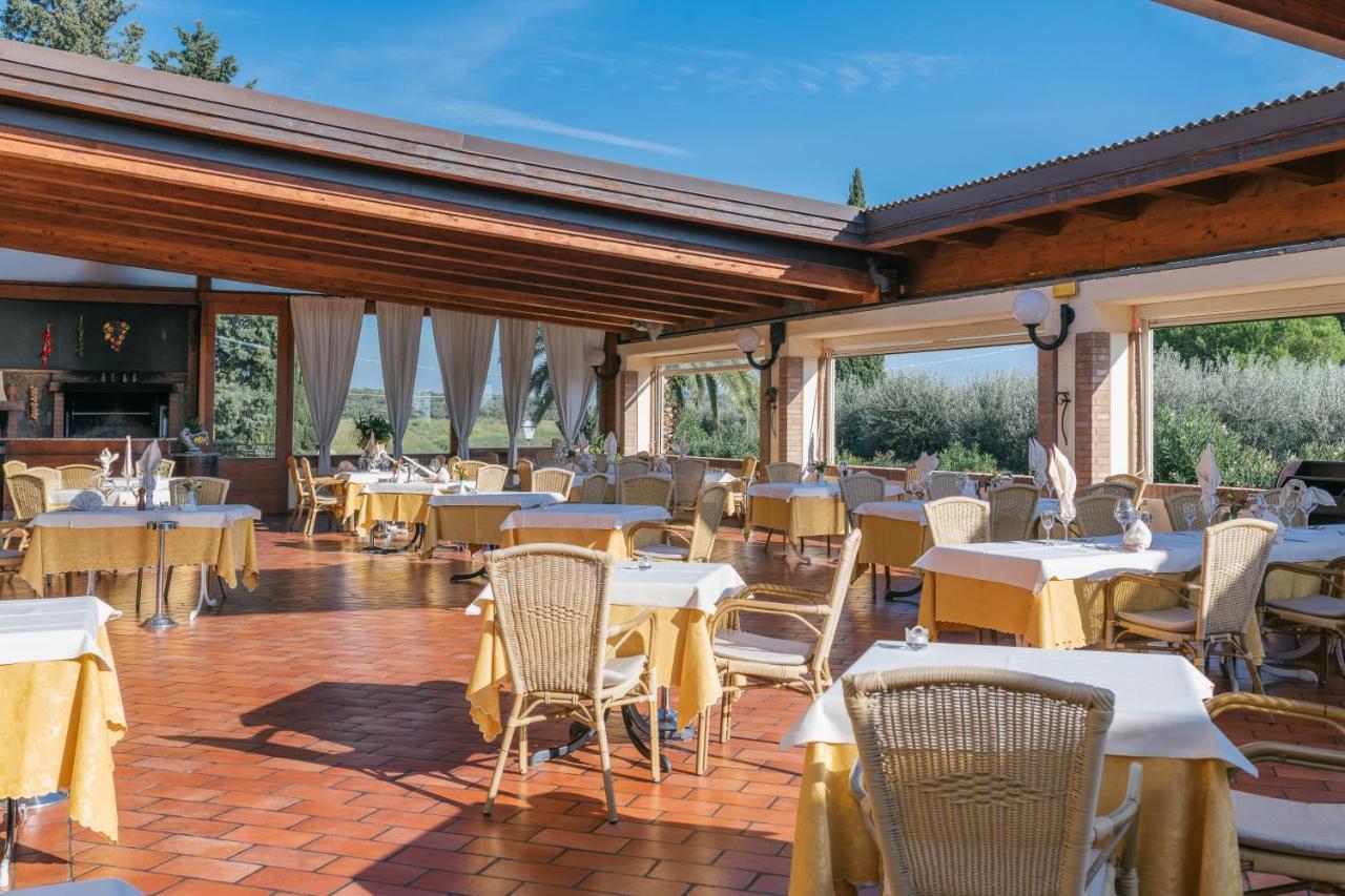 Hotel Agrihotel Elisabetta Collemezzano