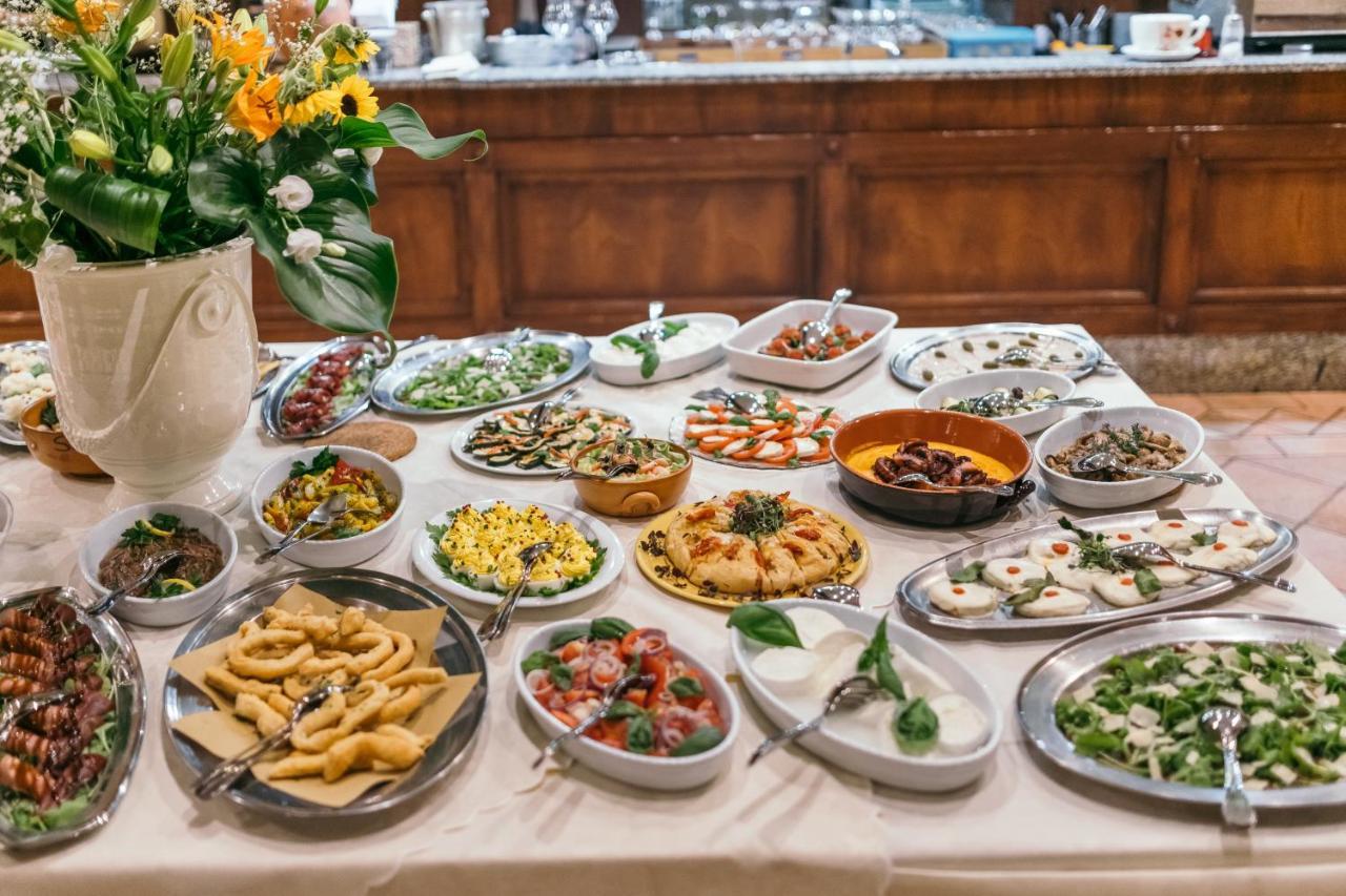 Agrihotel Elisabetta Hotel Collemezzano