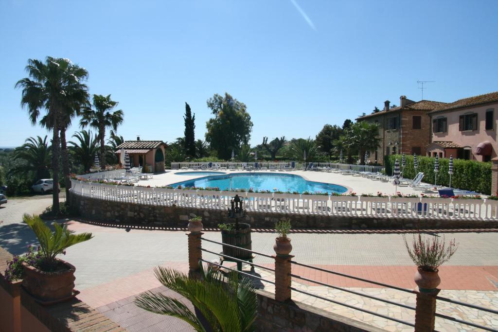 Agrihotel Elisabetta Hotel Collemezzano